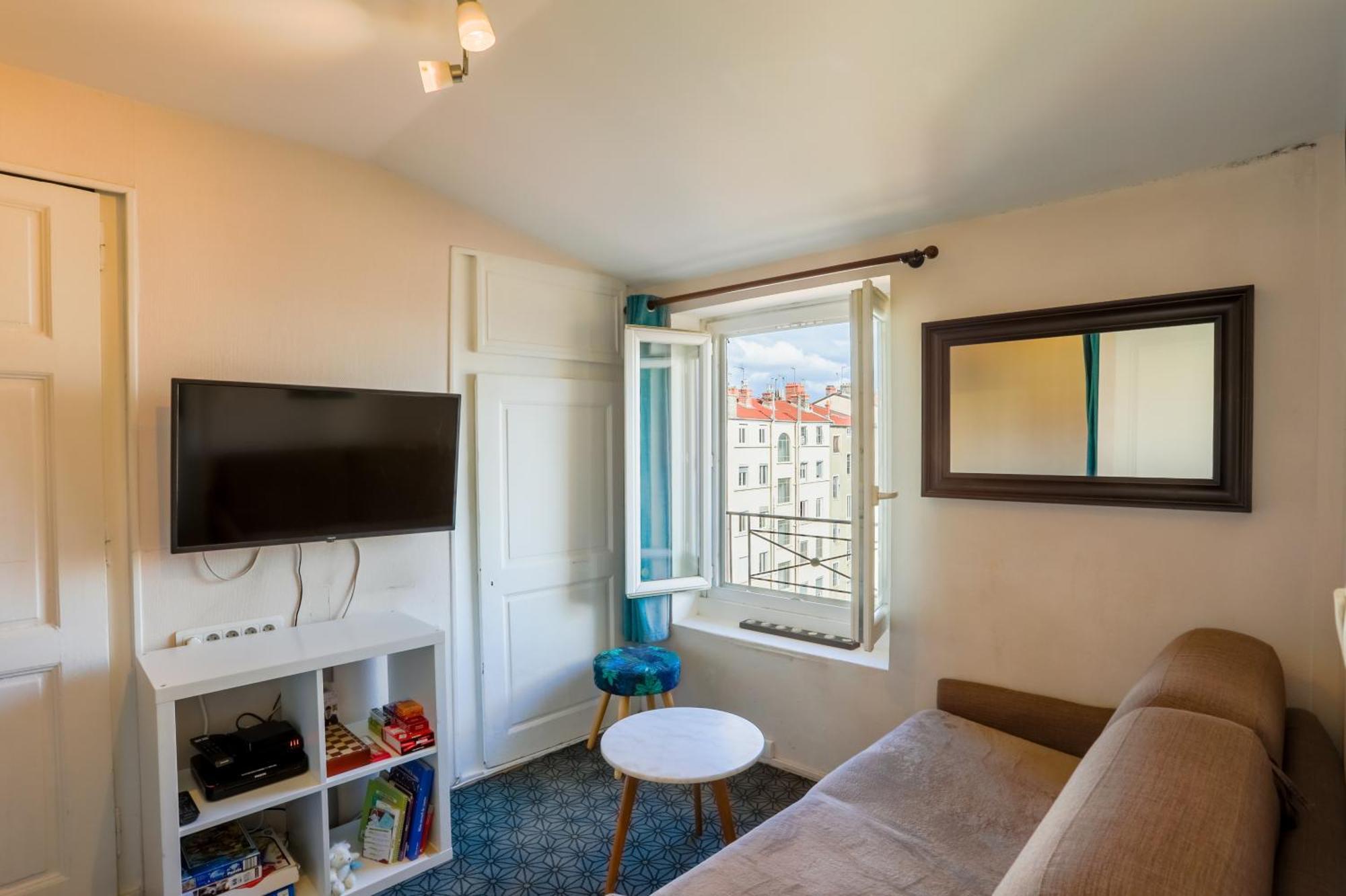 Lyon Premium- Nid Cosy Apartment Ngoại thất bức ảnh
